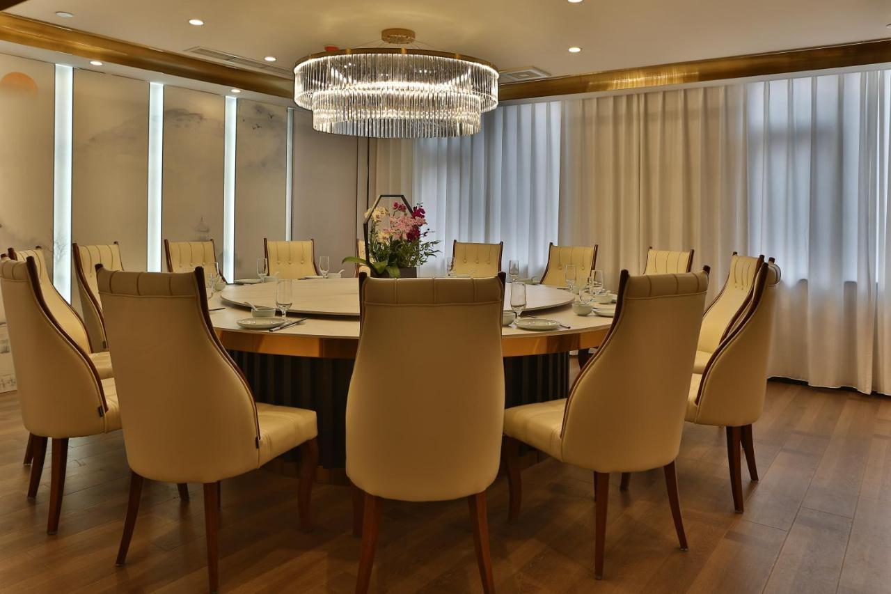 East Sacred - Very Close To The Drum Tower And Nanluoguxiang Houhai Bar Very Close To The Bird's Nest Water Cube Hotel