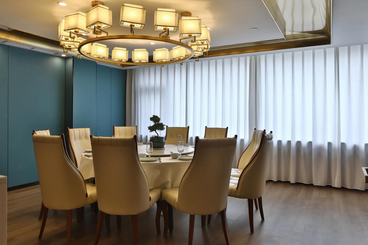 East Sacred - Very Close To The Drum Tower And Nanluoguxiang Houhai Bar Very Close To The Bird's Nest Water Cube Hotel